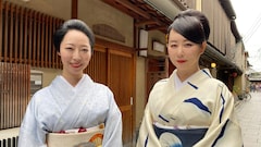 出演する芸妓と東村アキコ